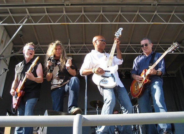 The Carpet Frogs – Best Band You Don’t Know