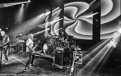 Mariposa Folk Festival - Tom Cochrane with Red Rider - Jul 06 2019